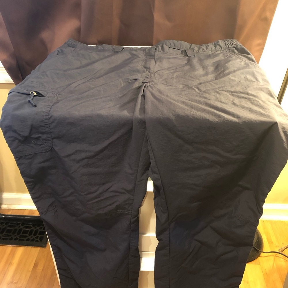 Sturdy pair of Mountain Warehouse hiking pants